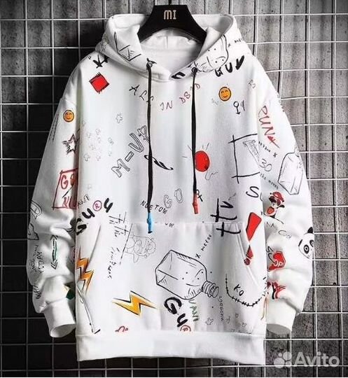 Худи с анимационным принтом