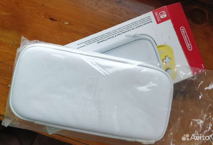 Чехол + защитная плёнка Nintendo Switch