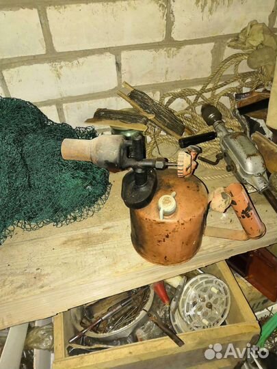 Бензиновая лампа