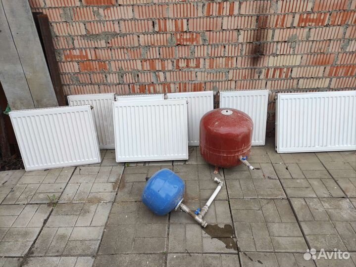 Батареи радиаторы отопления бу нагреватель воды