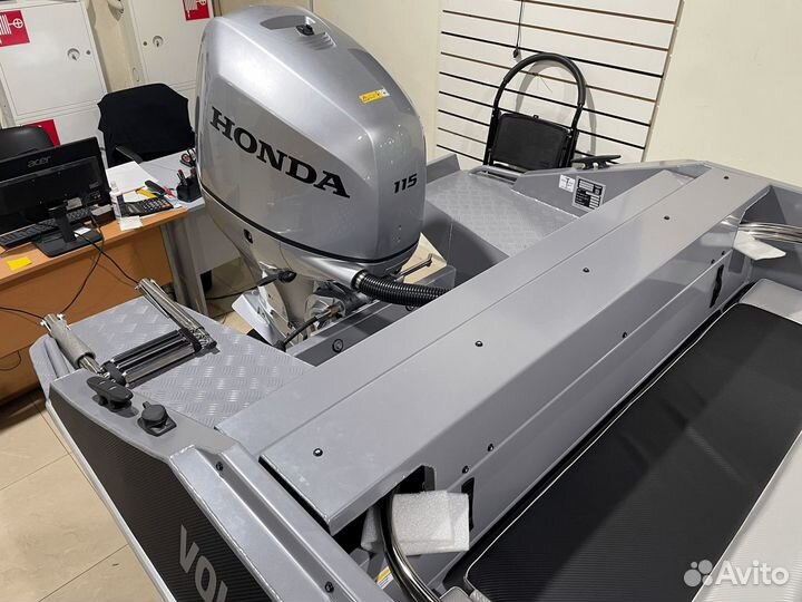 Волжанка 53 Фиш + Honda BF115 LU