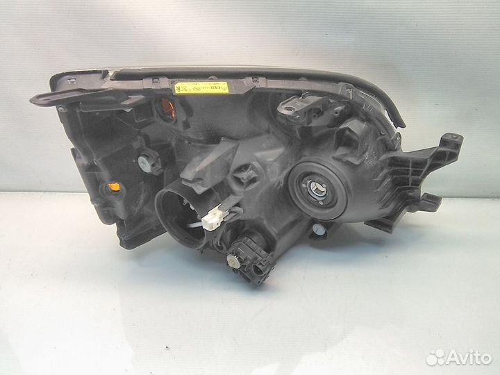 Фара toyota voxy AZR60 2003 1AZ-FSE Передний Левый