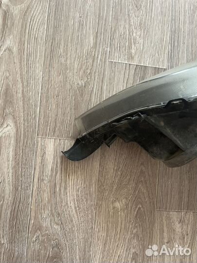 Toyota vista ardeo фара