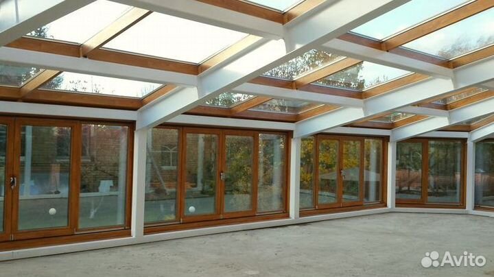 Безрамное остекление террасы