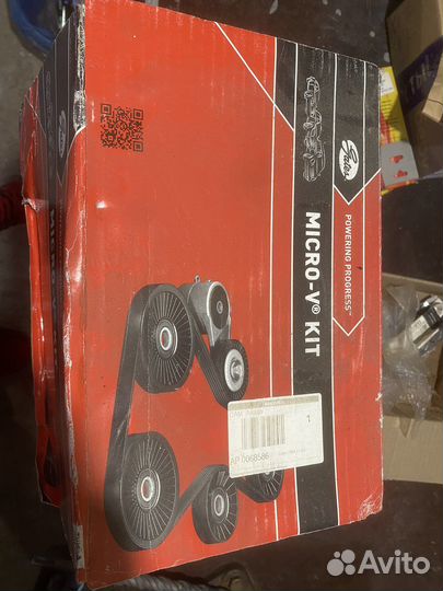 Натяжной ролик и ремень ford focus 2