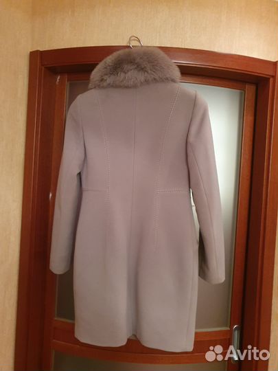 Пальто женское зимнее теплое 44