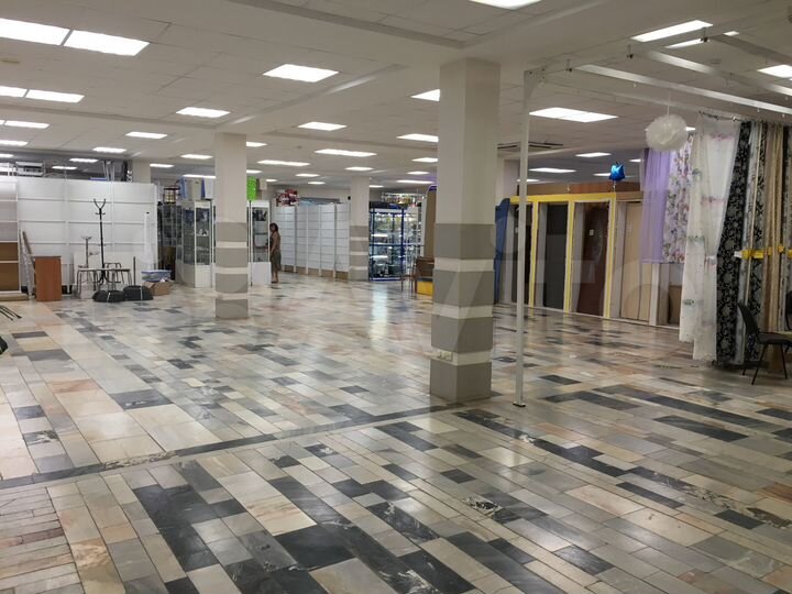 Торговая площадь в ТЦ на Циолковского, 30 м²