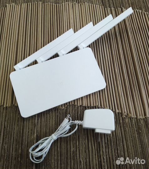 Wi-Fi роутер Xiaomi Mi Wi-Fi Router 3A