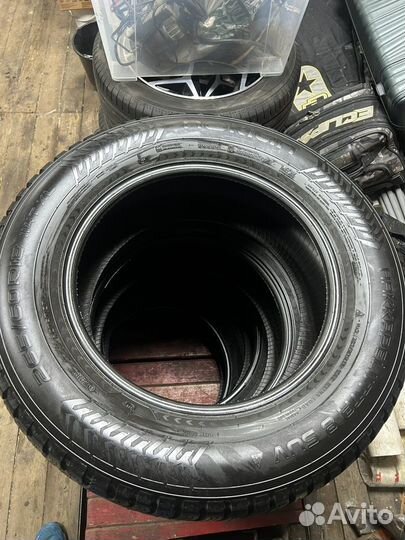 Nokian Tyres Hakkapeliitta 8 SUV 265/60 R18