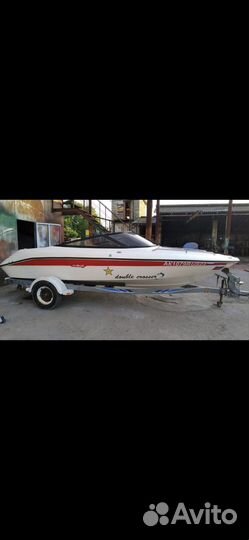 Катер Sea Ray