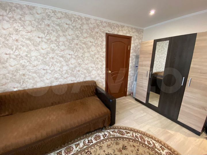 3-к. квартира, 54 м², 3/5 эт.