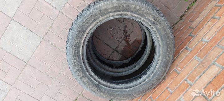 Goodyear UltraGrip 500 255/55 R18