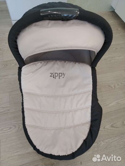 Коляска zippy 2 в 1