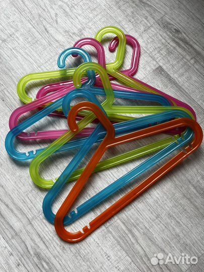 Плечики детские