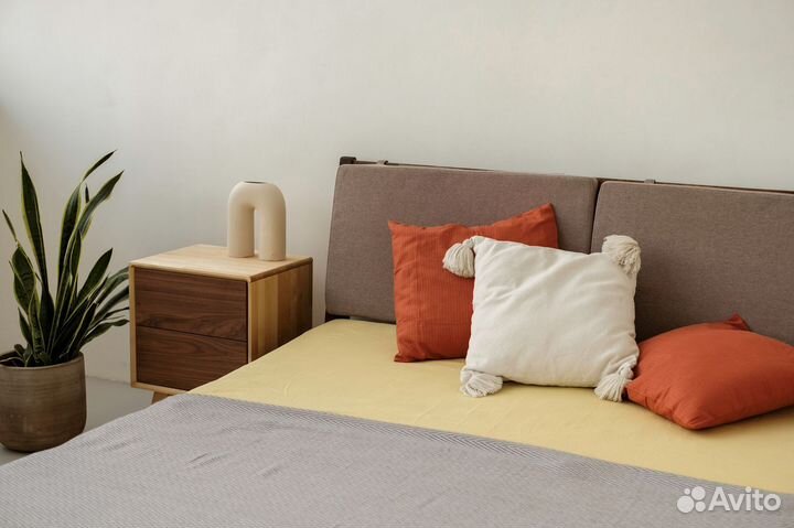 Тумба прикроватная Fusion из массива дерева/шпон