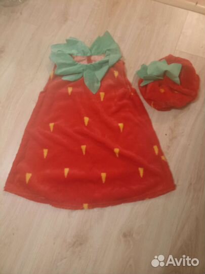 Новогодний костюм Клубника Прокат. 116-128 см