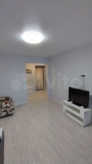 1-к. квартира, 41 м², 8/16 эт.
