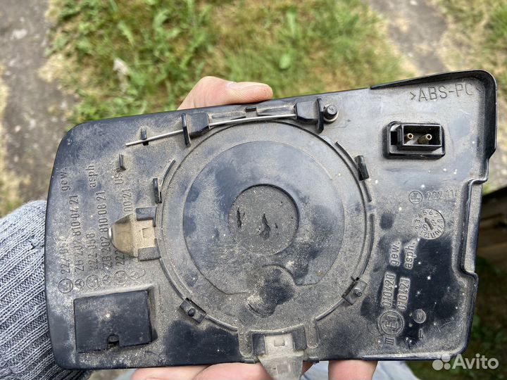 Зеркальный элемент Mercedes-Benz