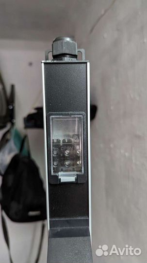 Вертикальный PDU 220v