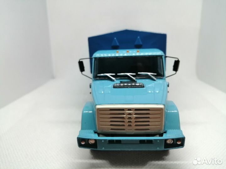 Модель зил-133Г40 «Бортовой»