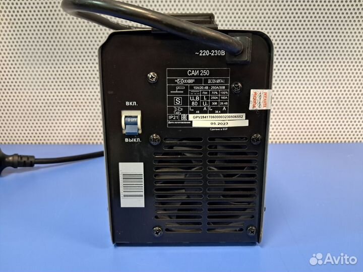 Сварочный аппарат Ресанта инверторный 250А