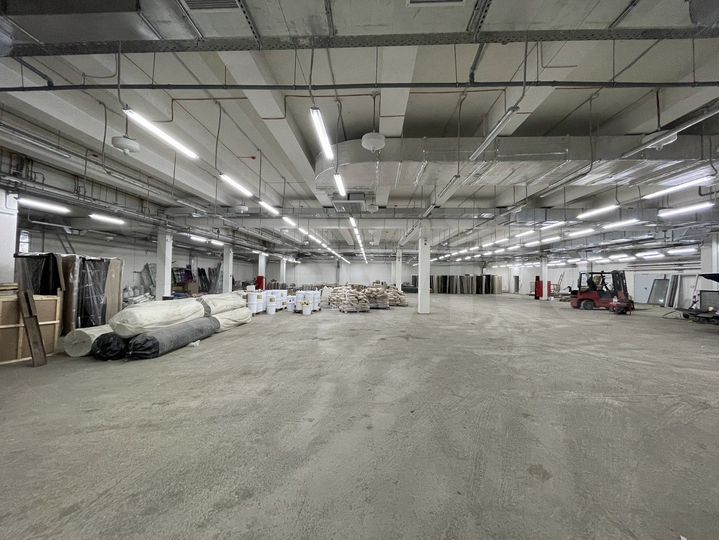 Сдам торговое помещение, 450 м²