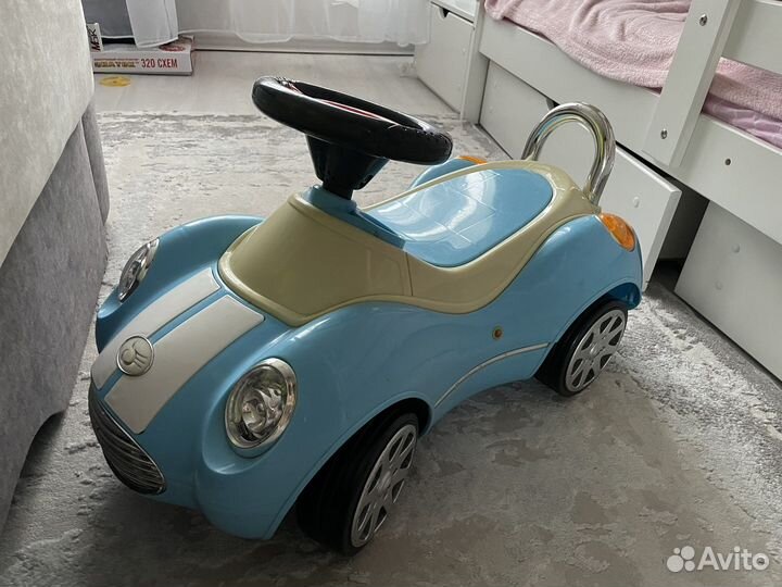 Машинка-каталка