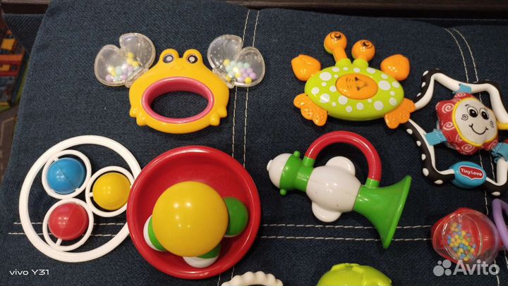 Прорезыватели и погремушки пакетом