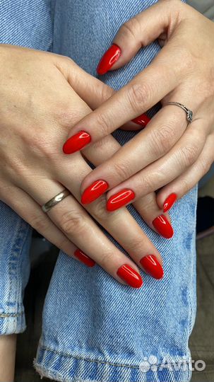 Маникюр педикюр