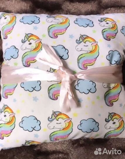 Бортики в детскую кроватку