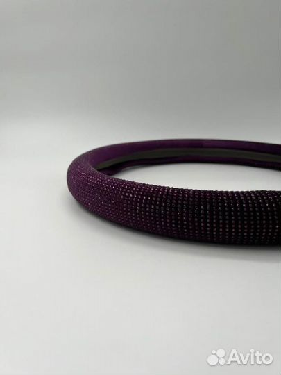 Оплетка руля со Стразами LUX Фиолетовая B1502