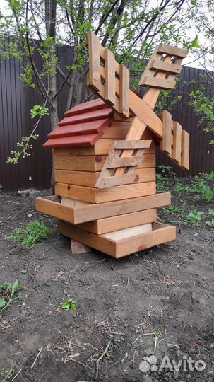 Декоративная мельница для сада под цветы