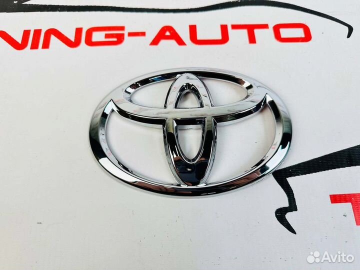 Эмблема 5-й двери Toyota LC 200 (151 см ) O8714