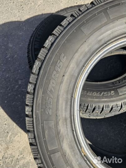 Michelin Agilis X-Ice North 215/70 R15 107C