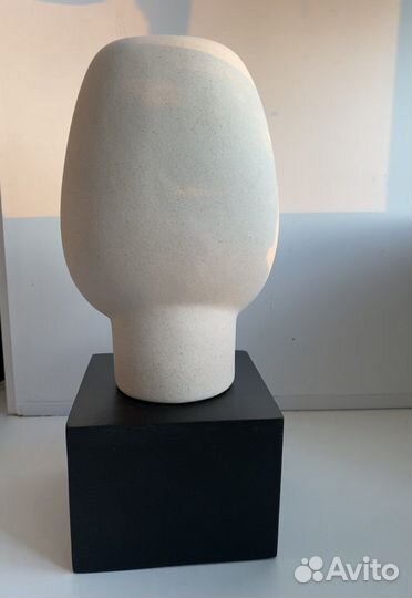 H&M скульптура статуэтка