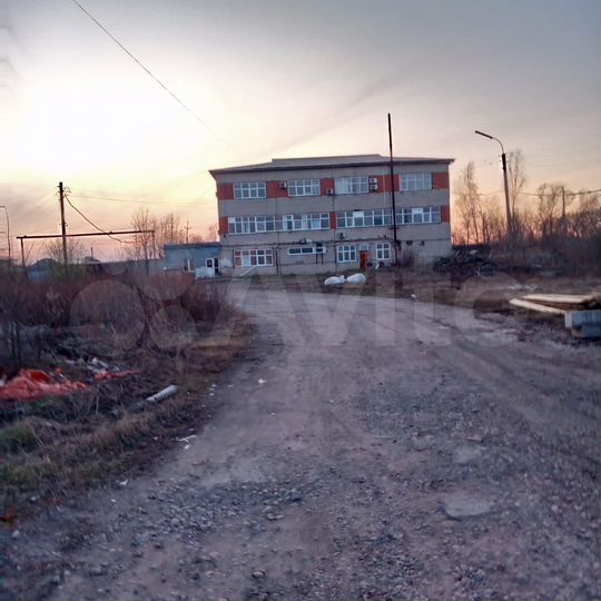 Торговая площадь, 1300 м²