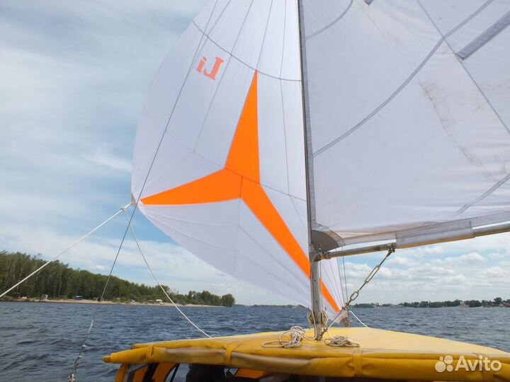 Лодка пвх Титан-460 + мотор30, рубка, парус и др