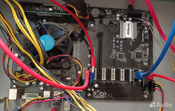 Комплект/тушка -ASRock H110 Pro BTC+/4GB RAM/G3900