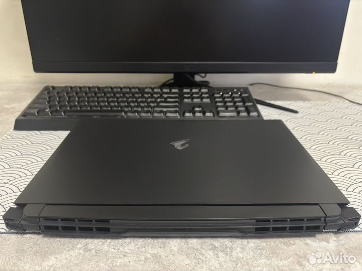 Игровой ноутбук rtx 3080 aorus i7\32Gb\1tb