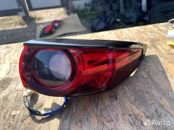 Фонарь задний правый Mazda CX-5 KF LED