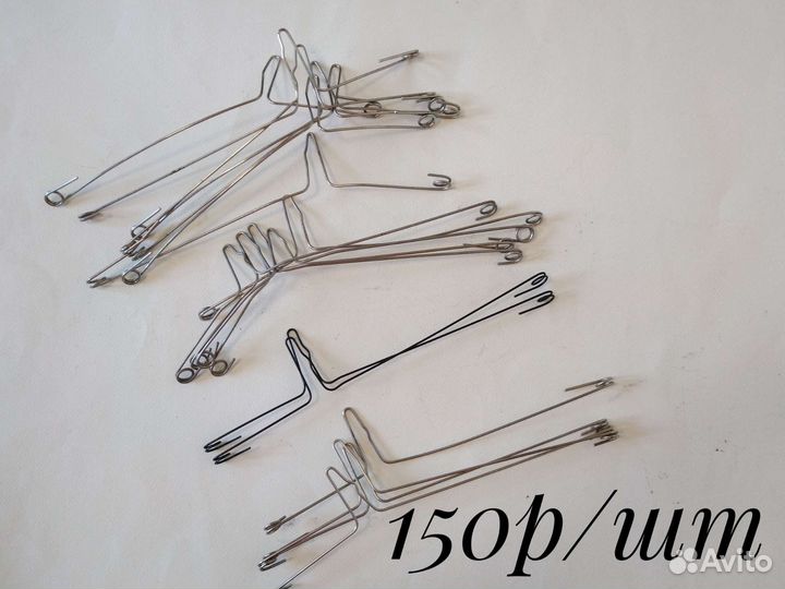 Блок /трезубец нитенатяжителя/нитенаправитель