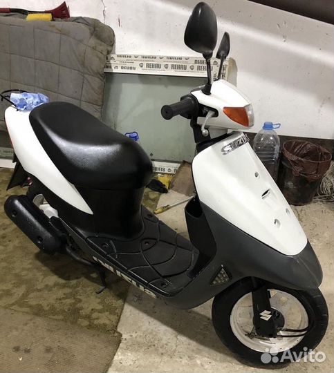 Мопед Suzuki