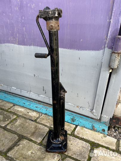 Домкрат от Волги