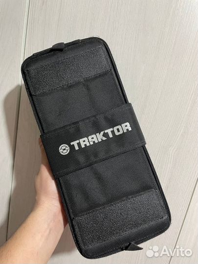 Dj контроллер Traktor Kontrol x1 mk2