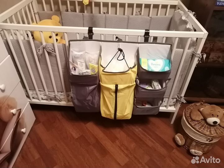Органайзер на кроватку