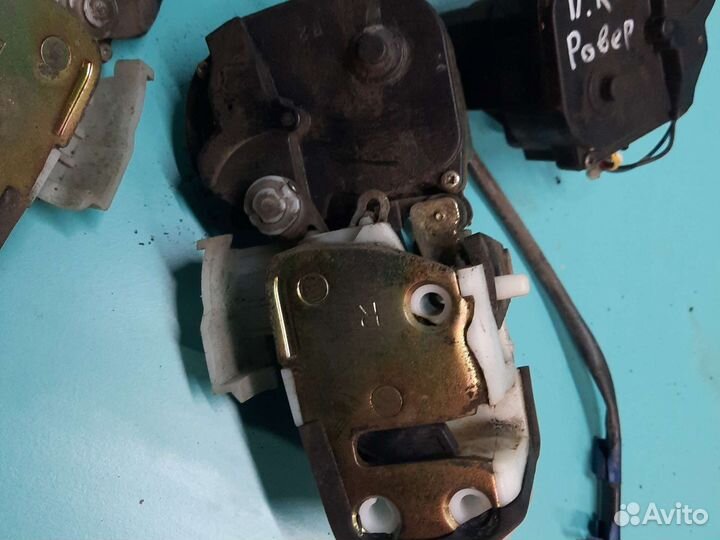 Замок двери rover 400