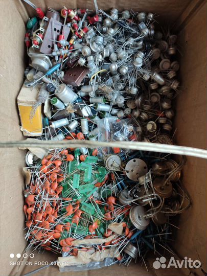 Радиодетали СССР разные