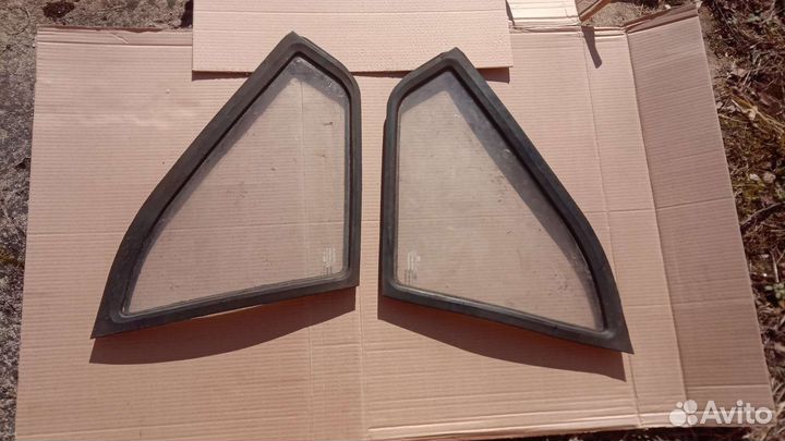 Стекло заднее к Москвич-2141 с рамкой