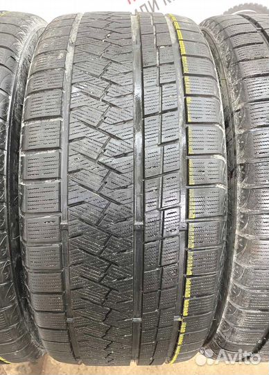 Triangle Snowlink TWT02 245/35 R20 95R
