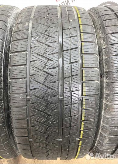 Triangle Snowlink TWT02 245/35 R20 95R